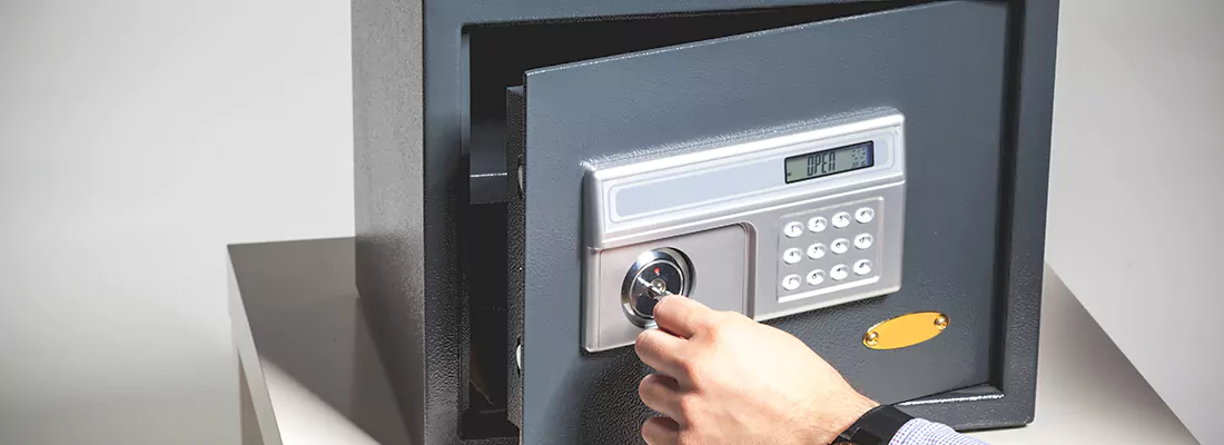 Safe Opening Repair in Stamford