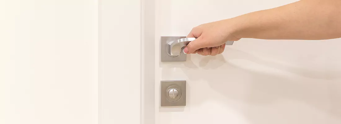Wireless Push to Lock Door Options in Stamford, ON